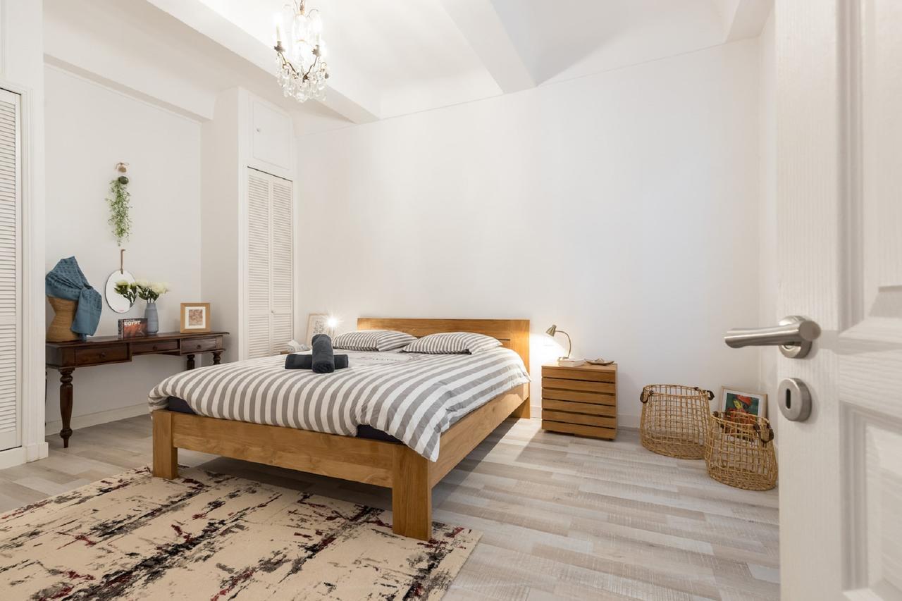 Pref 2 - F4 - Vaste Et Bourgeois ,3 Chambres, Ascenseur, Vx-ניס מראה חיצוני תמונה