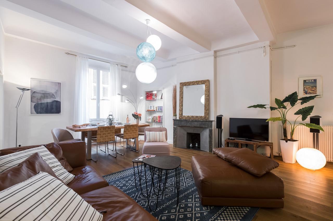 Pref 2 - F4 - Vaste Et Bourgeois ,3 Chambres, Ascenseur, Vx-ניס מראה חיצוני תמונה