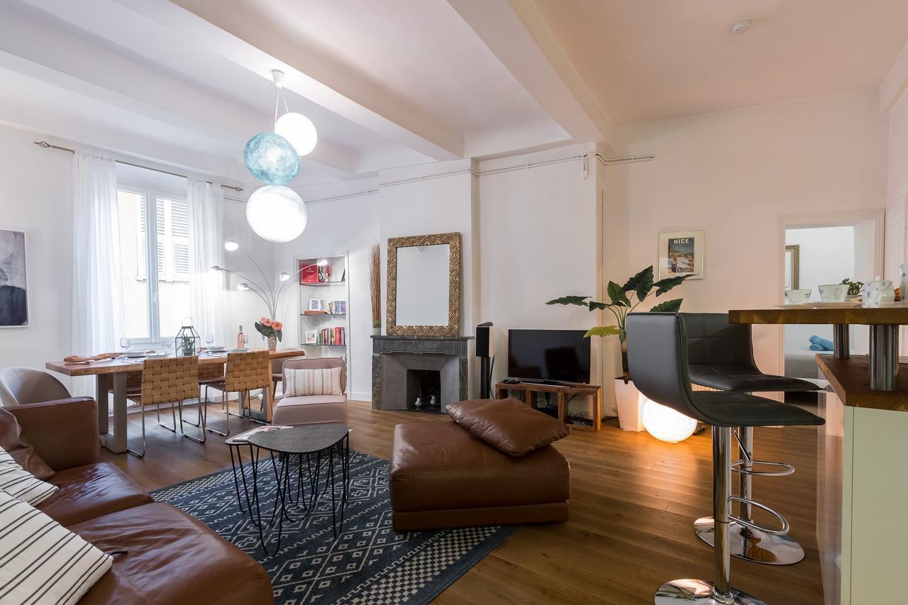 Pref 2 - F4 - Vaste Et Bourgeois ,3 Chambres, Ascenseur, Vx-ניס מראה חיצוני תמונה